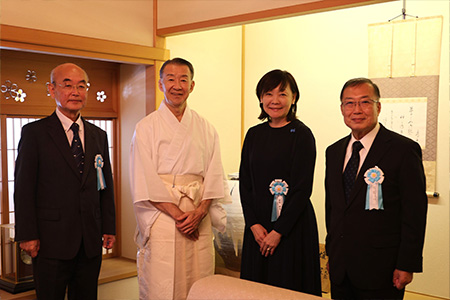 石井副理事長・大塚宮司・安倍会長・宮下理事長